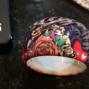 Boutique Big Wide Bracelet Womens Guns & Roses 2inX3 in